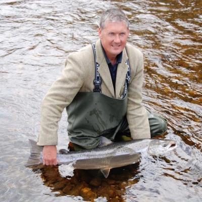 This perfect 20lbs salmon was caught at the Kindallachan Pool neck on the Lower Kinnaird salmon beat during June while working as a salmon guide. I had my lucky Tweed jacket on that day which has been a magnet for salmon for decades on the Tay. Perfect salmon encounters like this stay in your memory banks for life even though a more accurate account of the capture lives on Youtube! My Tweed jacket and my Ocean chest waders are never too far away when I'm near a salmon river.