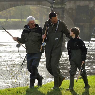 Ocean chest waders are low cost, easy to repair and highly functional on the riverbank. Personally I've used these waders for 20 years and I cannot see past them for their durability and functionality. The fixed boots are studded too for extra riverbank & riverbed safety.