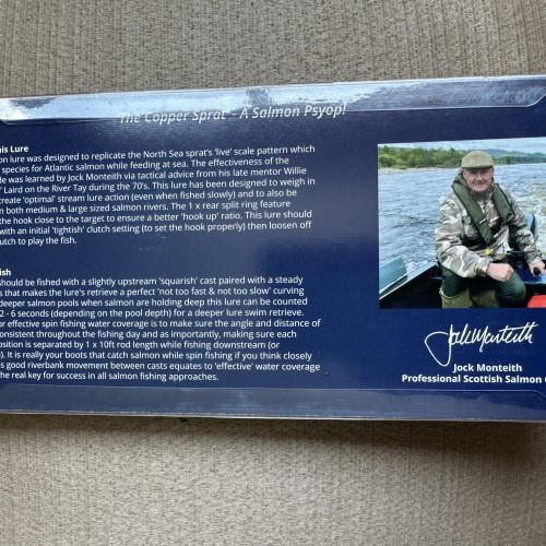 Here's the history & design motivation that resulted in the production of this clever salmon lure design. Astute professional salmon guide instructions on how to fish this lure have also been carefully detailed on the packaging which marks a first as far as salmon lure usage has been detailed previously on any mass production salmon lure. The Monteith 'Copper Sprat' 27g marks the first of an intelligent range of salmon lures that will assist the angler to catch more fish.