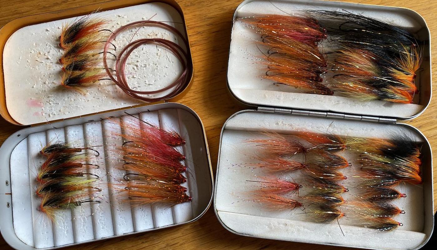 Always carry a few coiled up spare leaders in your fly box like you see here just in case needed while out on the river. Learn how to prepare your salmon fishing approach via tuition from a professional salmon guide. This Wheatley fly box includes my main favourite salmon flies like the Jock's Shrimp & Copperass salmon fly patterns.